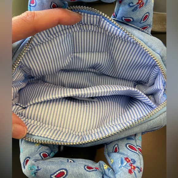 Brighton Love Bandana Cross Body Organizer  Bag NWT - Picture 4 of 16